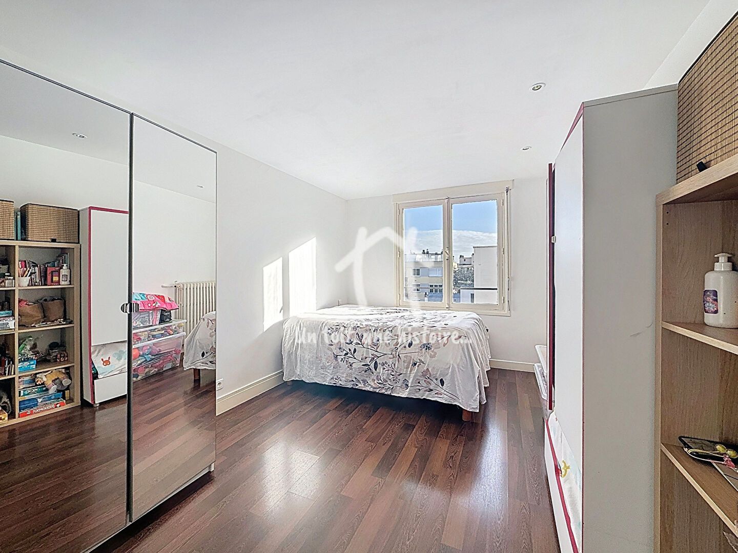 appartement 2 Pièces en vente sur COURBEVOIE (92400)