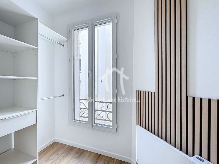 Vente Appartement Courbevoie 1&nbsp;pièce 16.21&nbsp;m²