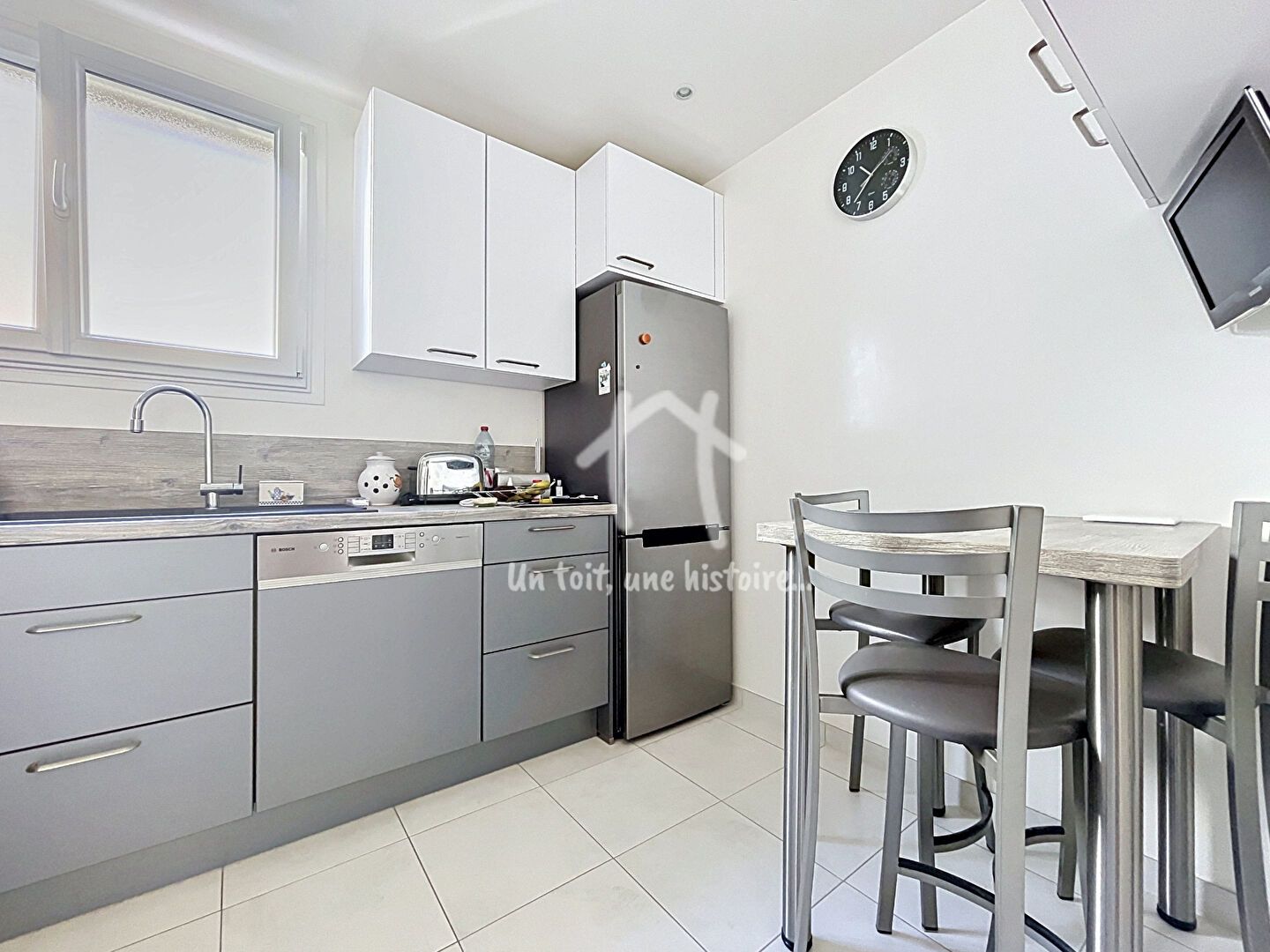 appartement 5 Pièces en vente sur COURBEVOIE (92400)