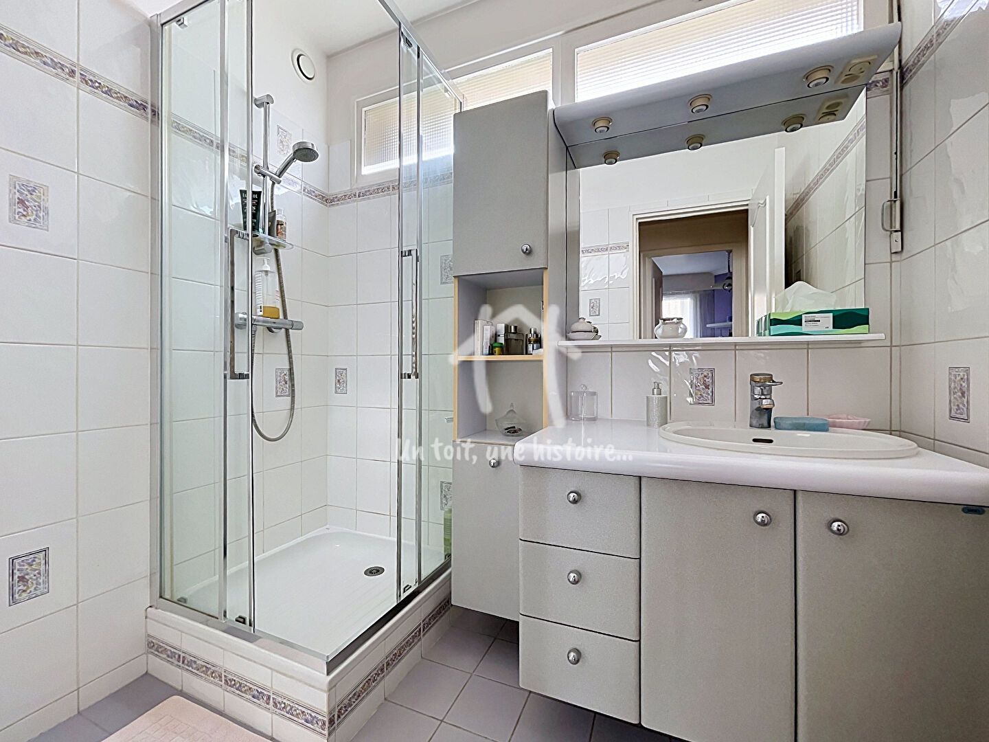 appartement 5 Pièces en vente sur COURBEVOIE (92400)