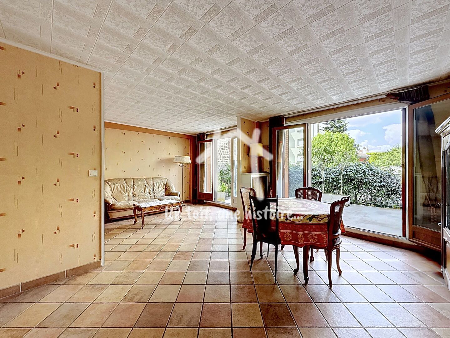 appartement 4 Pièces en vente sur COURBEVOIE (92400)