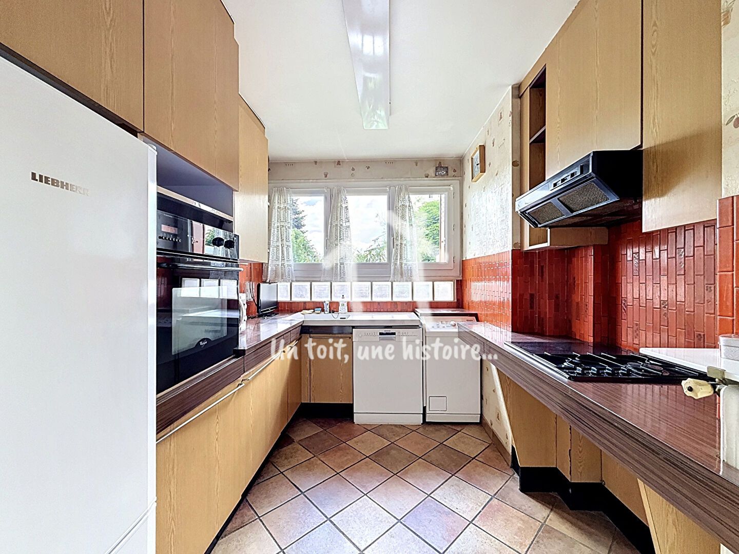 appartement 4 Pièces en vente sur COURBEVOIE (92400)