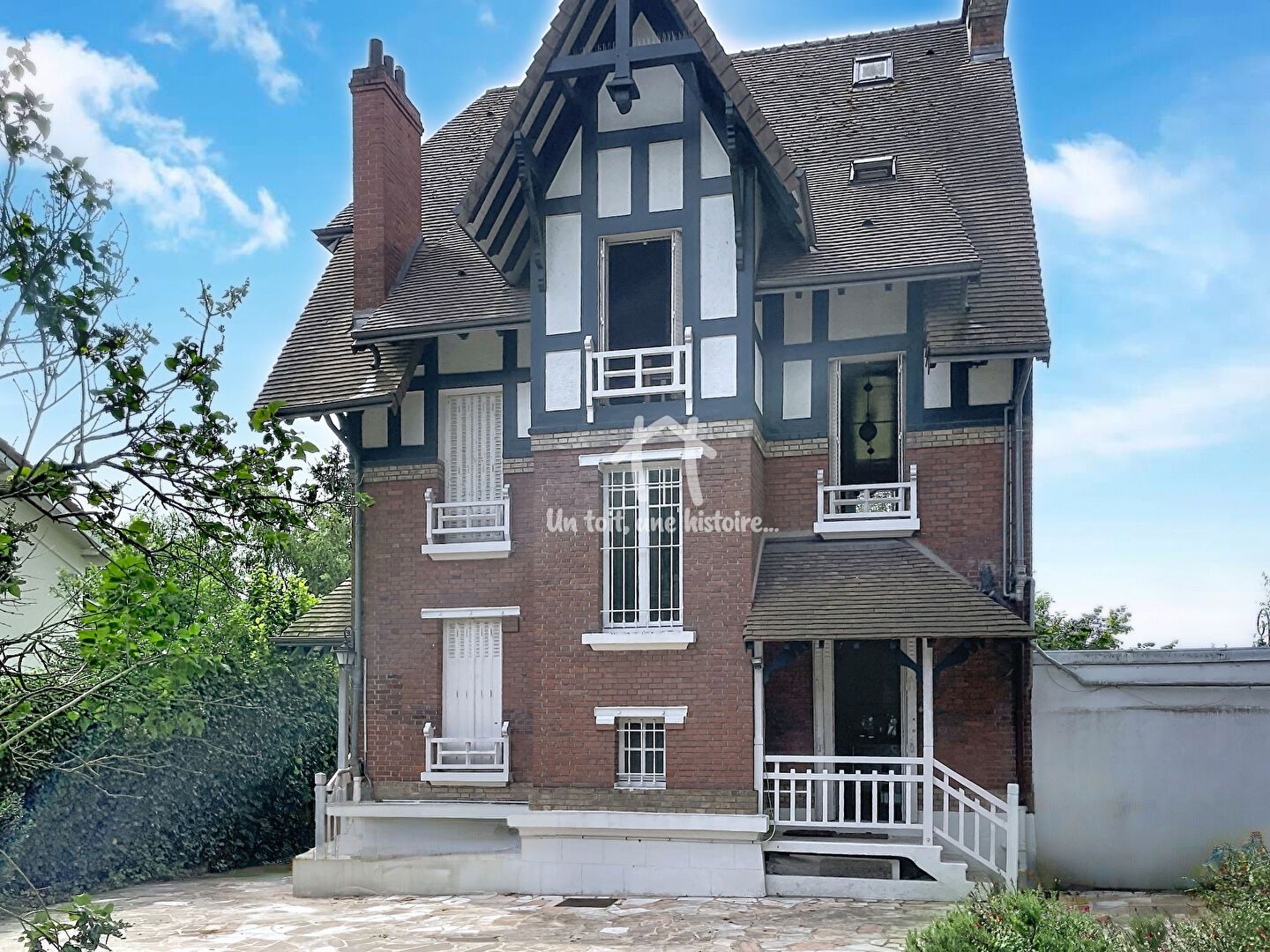 Maison 7 pièces 209 m² · à Courbevoie · 209 m² · 1 800 000 €