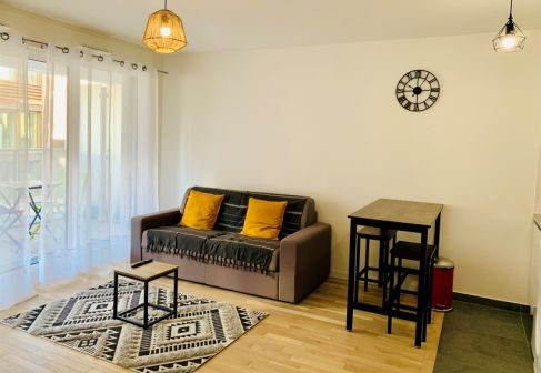 Location Appartement Courbevoie 1&nbsp;pièce 30&nbsp;m²