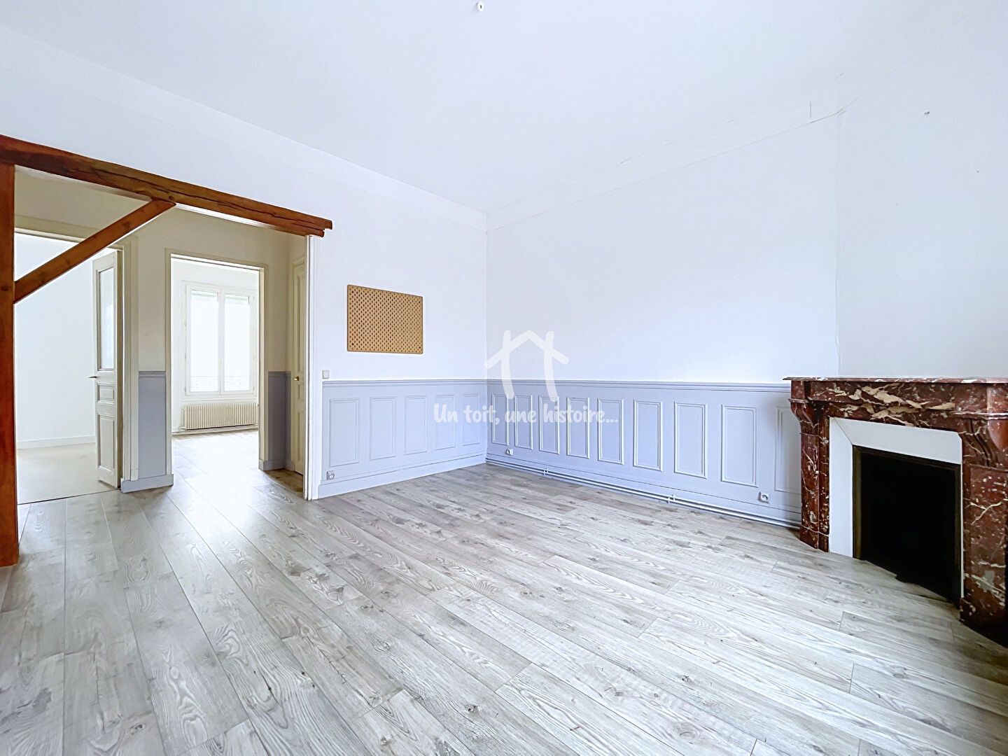 appartement 2 Pièces en vente sur COURBEVOIE (92400)
