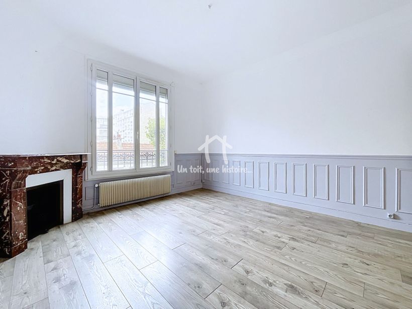 appartement 2 Pièces en vente sur COURBEVOIE (92400)