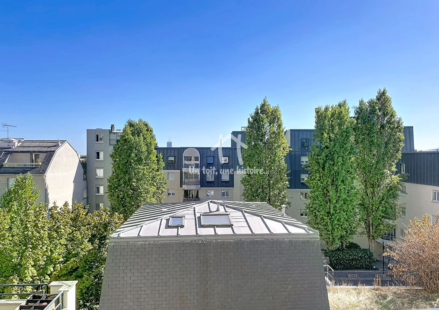 appartement 2 Pièces en location sur COURBEVOIE (92400)