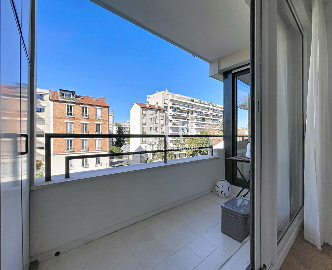 appartement 2 Pièces en location sur COURBEVOIE (92400)