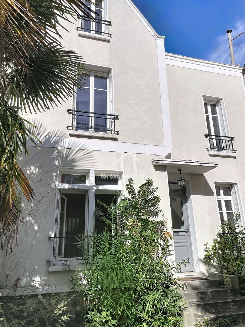 maison 7 Pièces en vente sur COURBEVOIE (92400)