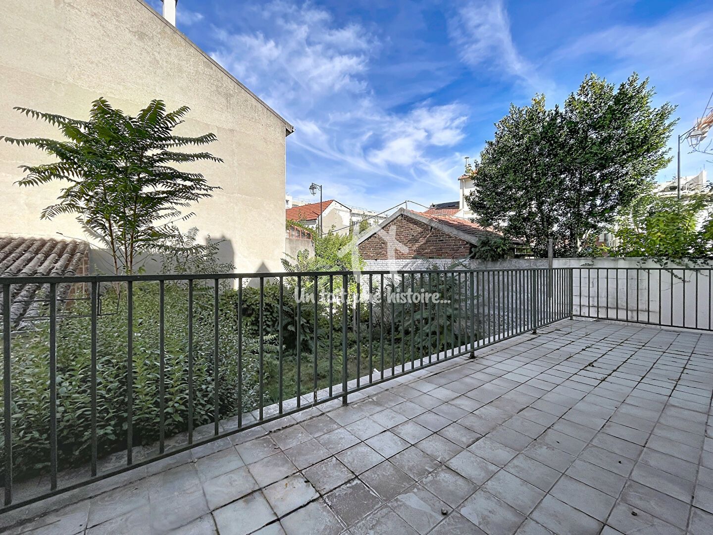 maison 7 Pièces en vente sur COURBEVOIE (92400)
