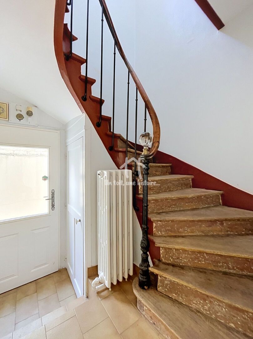 maison 7 Pièces en vente sur COURBEVOIE (92400)