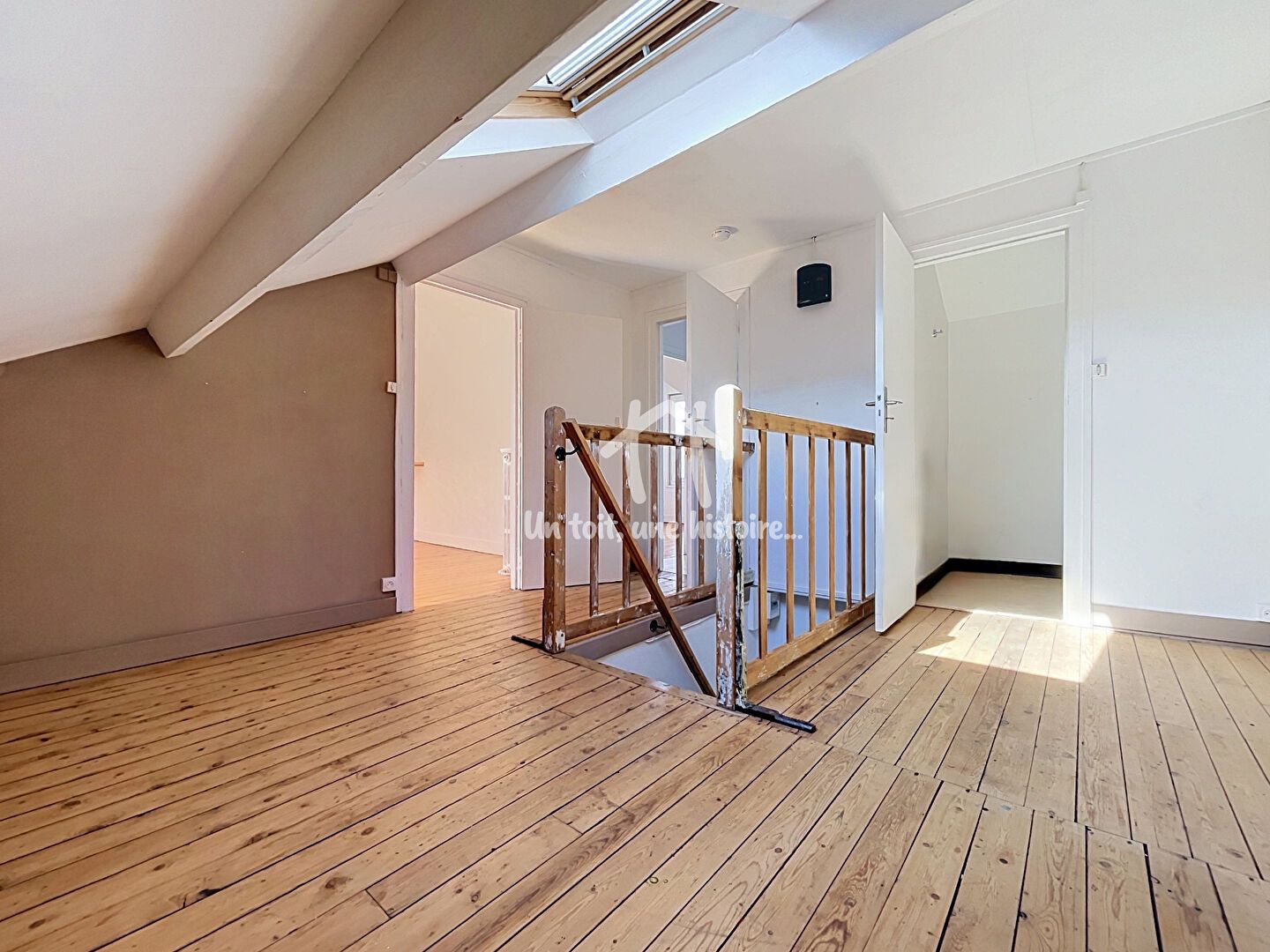 maison 7 Pièces en vente sur COURBEVOIE (92400)